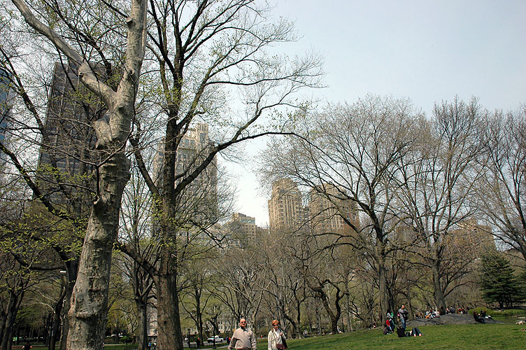 Monday, April 18, 2011 New York 012.JPG